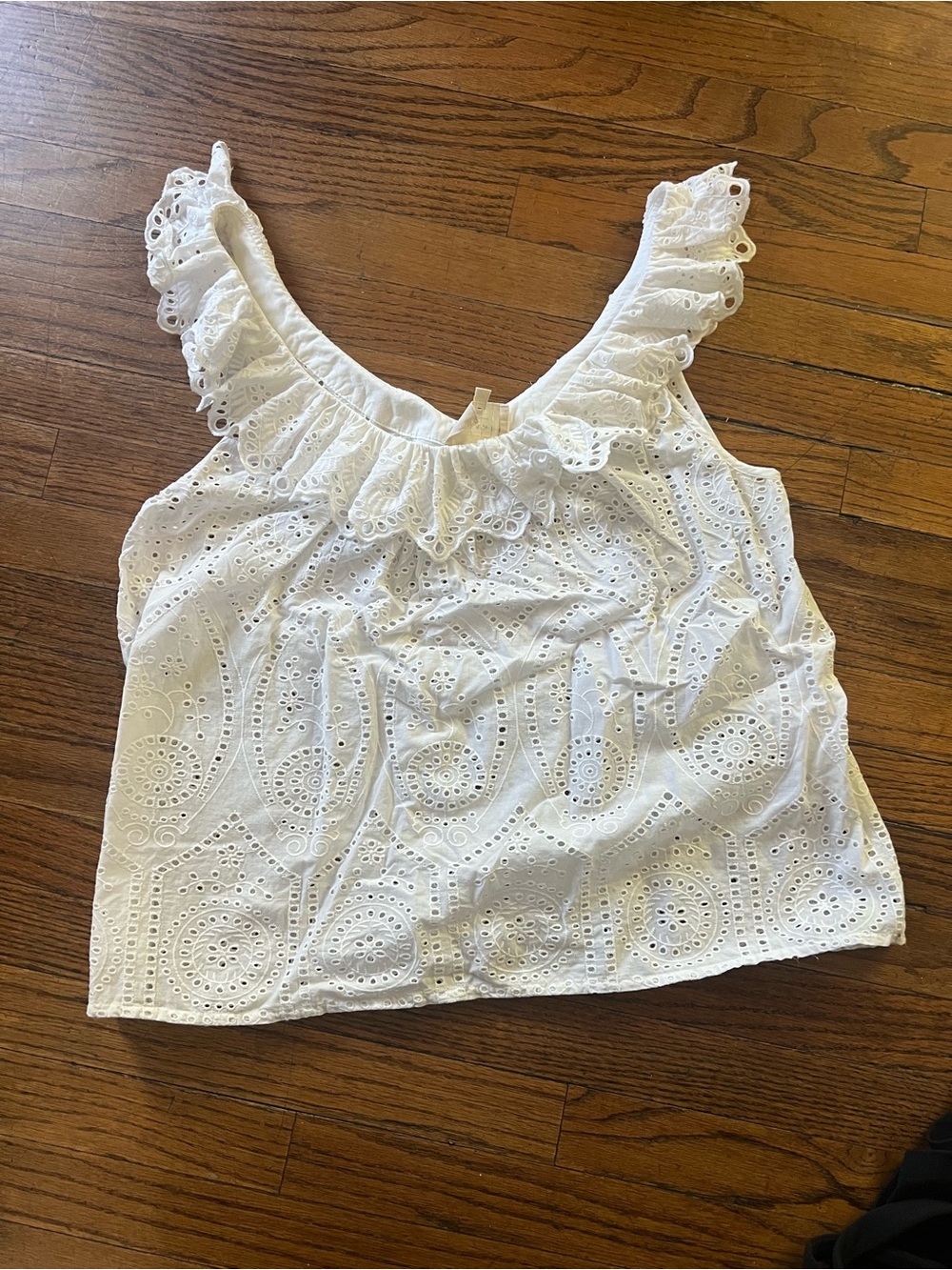 Sezane White Eyelet Ruffle Tank size 38